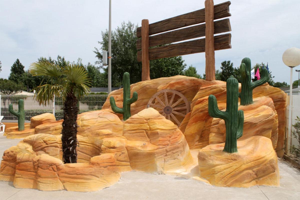 Camping Les Salisses - Maeva Vias Exterior foto